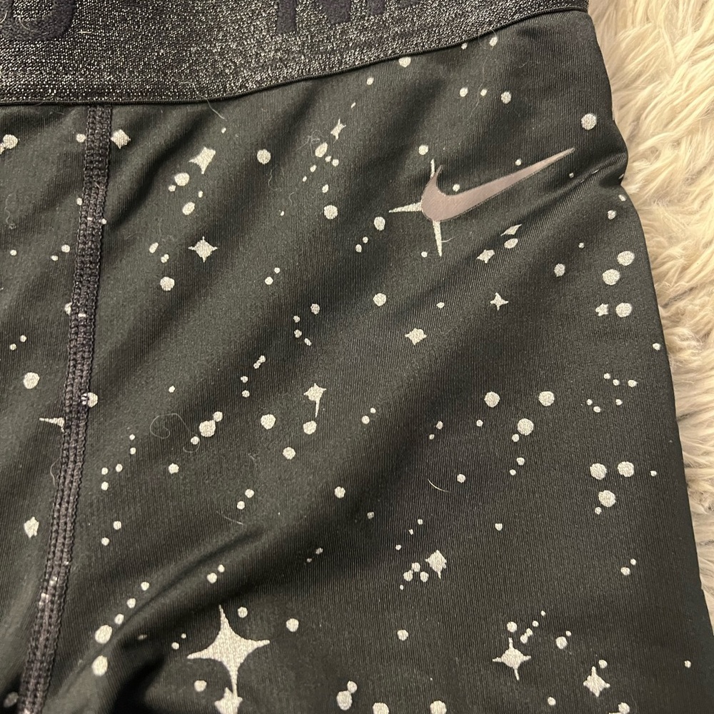 Nike pro dri- fit black celestial leggings